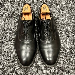 Johnston and Murphy Mens Tie Dress Shoes